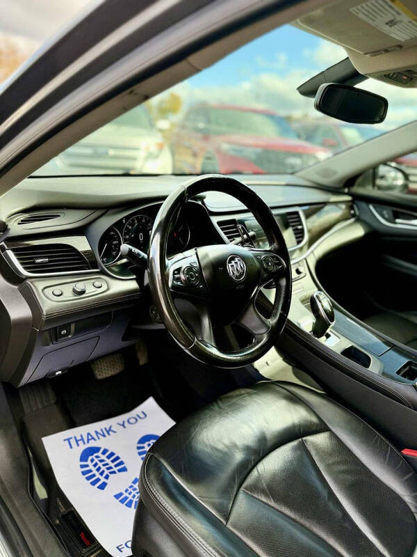 2018 Buick LaCrosse Essence