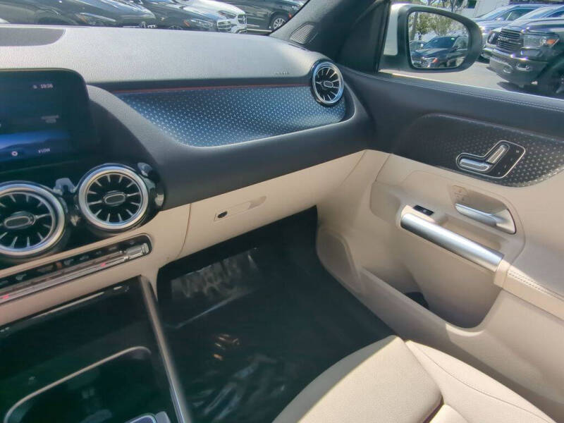 2025 Mercedes-Benz GLA GLA 250