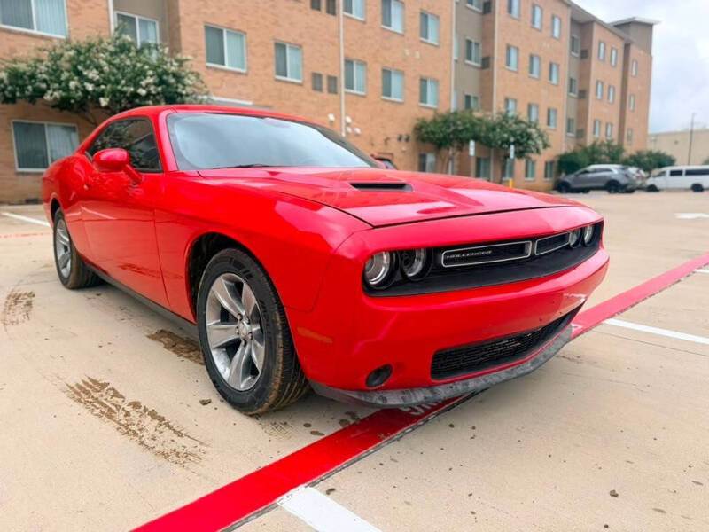 2018 Dodge Challenger SXT