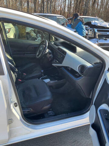 2012 Toyota Prius c Two