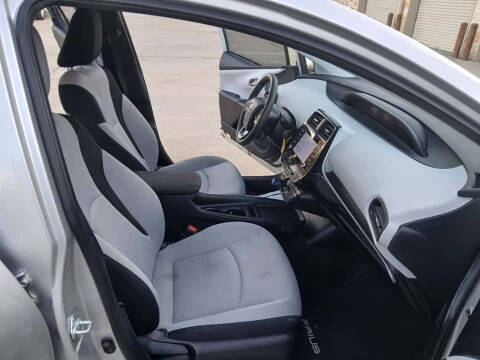 2021 Toyota Prius L Eco