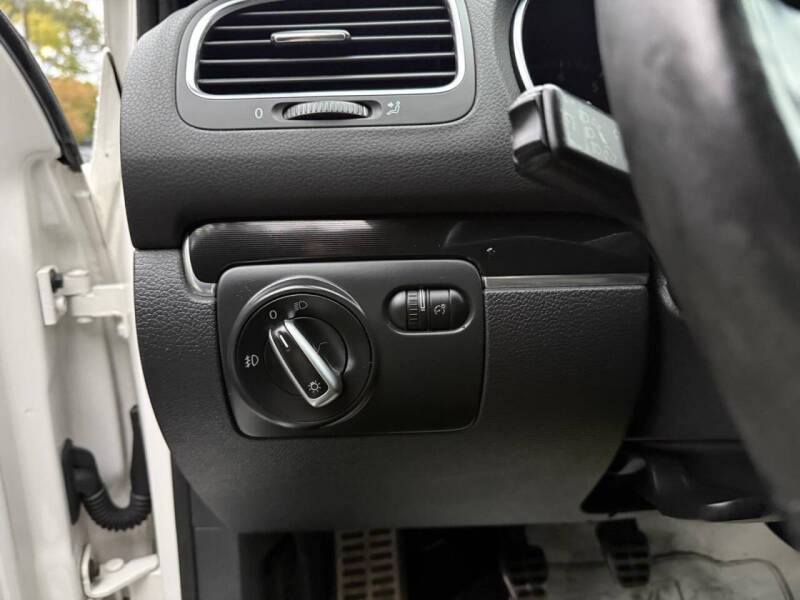 2011 Volkswagen GTI Autobahn