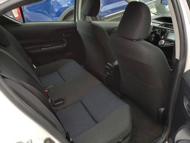 2015 Toyota Prius c Three