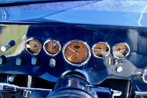 1946 Ford Super Deluxe