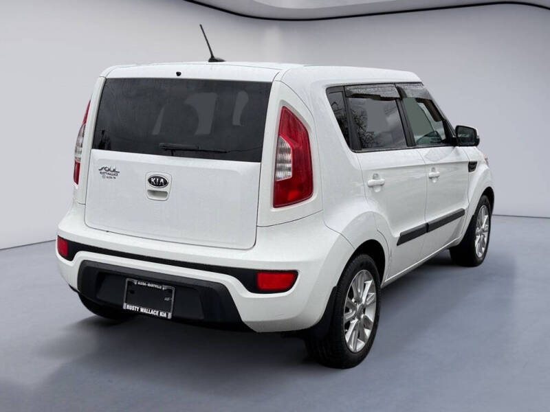 2012 Kia Soul +