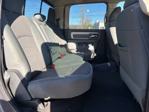 2017 RAM 1500 Big Horn