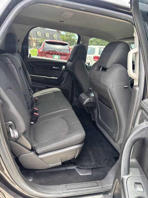 2016 GMC Acadia SLE-1