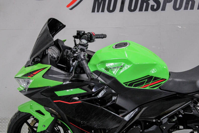 2023 Kawasaki Ninja 400