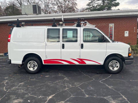 2016 Chevrolet Express for sale at Premium Auto Sales in Fuquay Varina NC