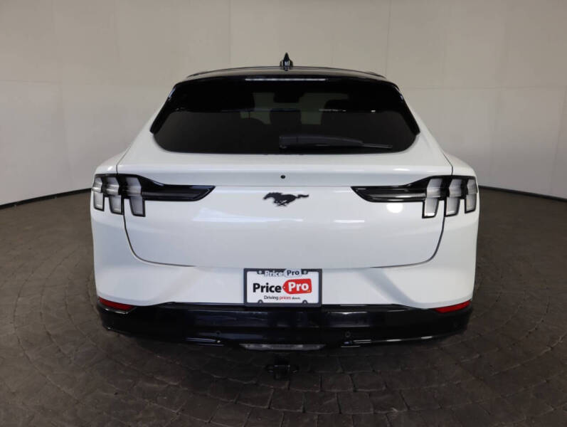 2021 Ford Mustang Mach-E