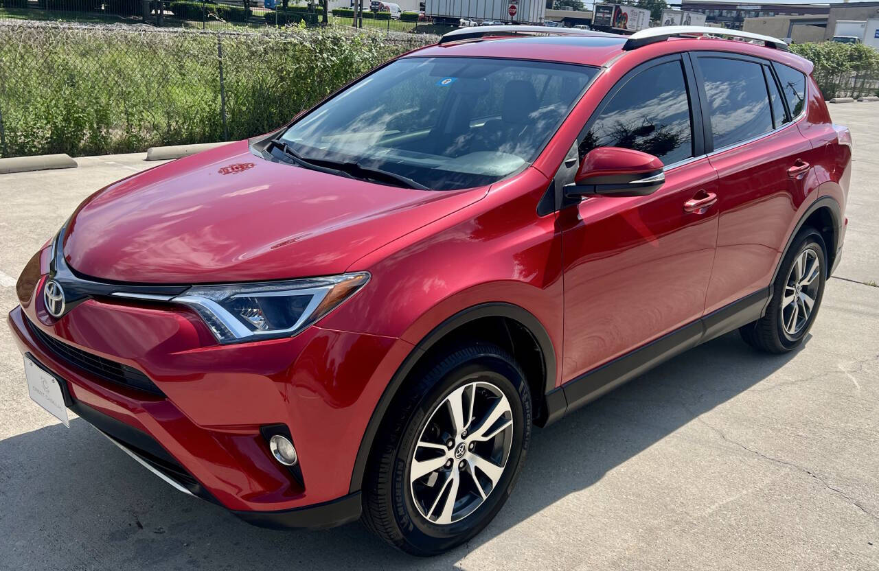 Red 2016 Toyota RAV4 SUV / Crossover Front-Wheel Drive Automatic