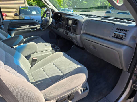 2004 Ford Excursion XLT