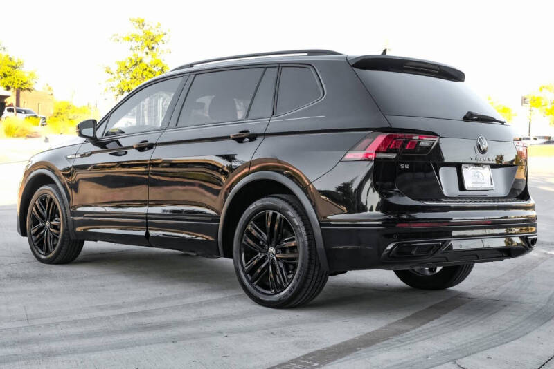 2022 Volkswagen Tiguan SE R-Line Black