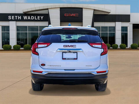 2023 GMC Terrain SLT