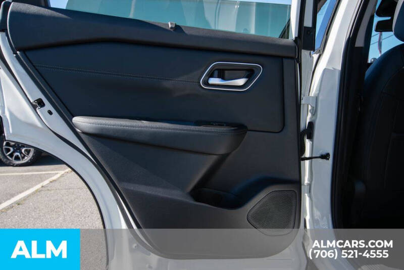 2024 Nissan Rogue Platinum