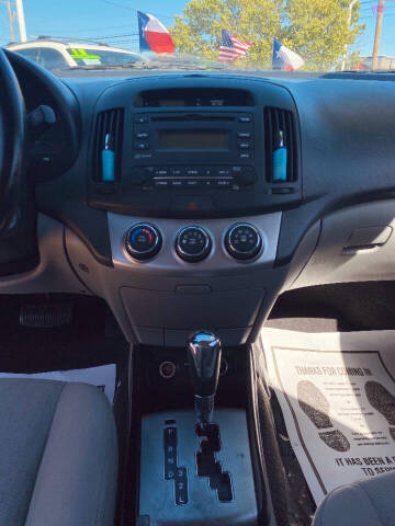 2010 Hyundai Elantra Blue