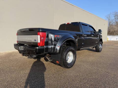 2017 Ford F-350 Super Duty Platinum