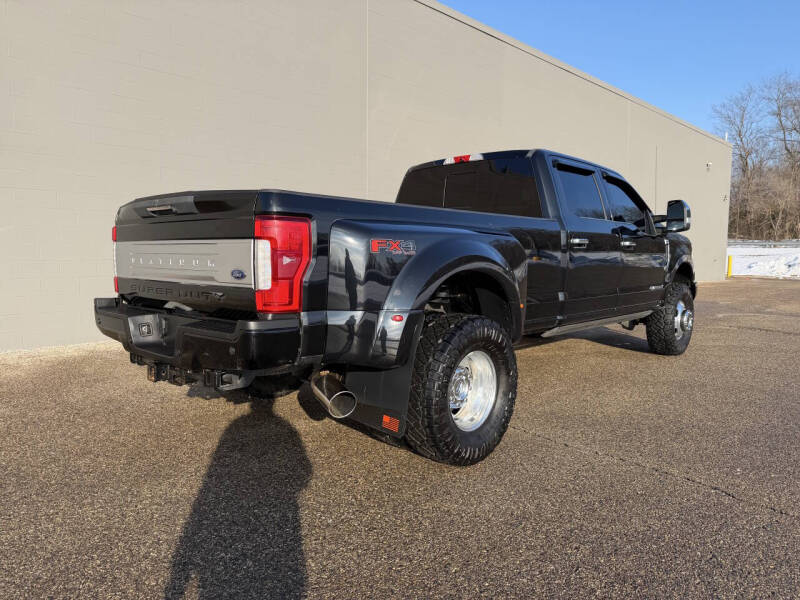 2017 Ford F-350 Super Duty Platinum