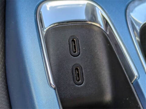 2026 Chevrolet Equinox EV LT 2