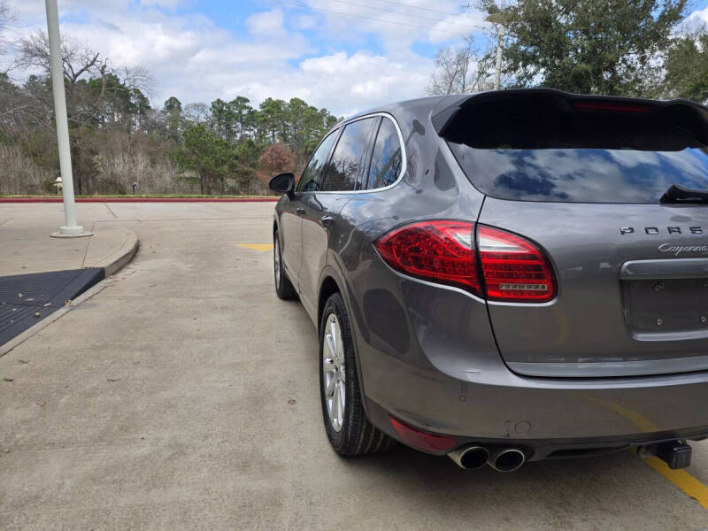 2011 Porsche Cayenne Turbo