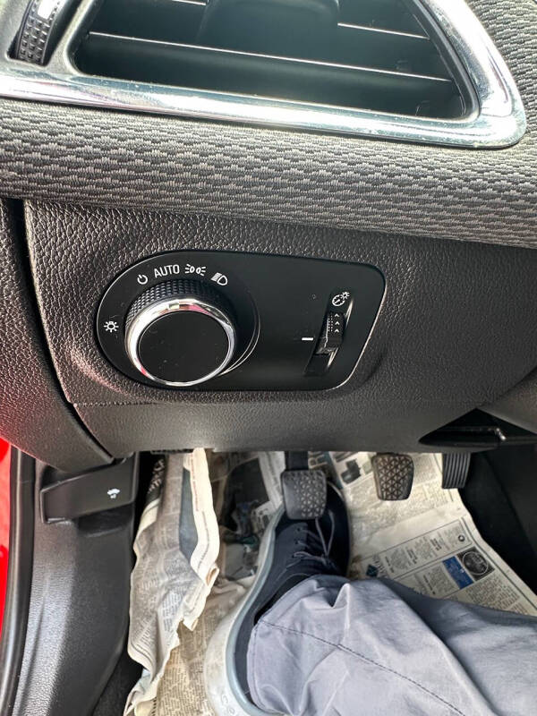 2017 Chevrolet Cruze LS Manual