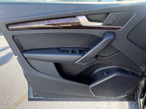 2018 Audi Q5 2.0T quattro Premium