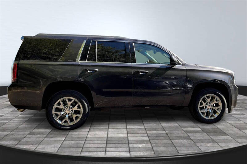 2017 GMC Yukon SLT