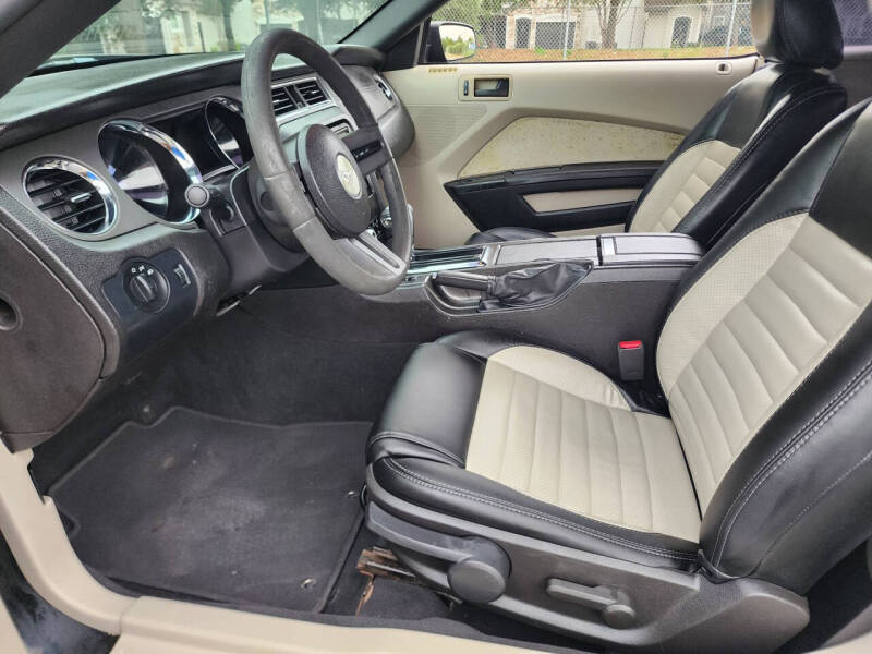 2010 Ford Mustang