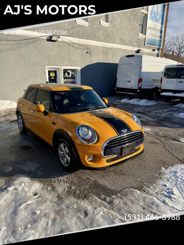 2016 MINI Hardtop 4 Door Cooper