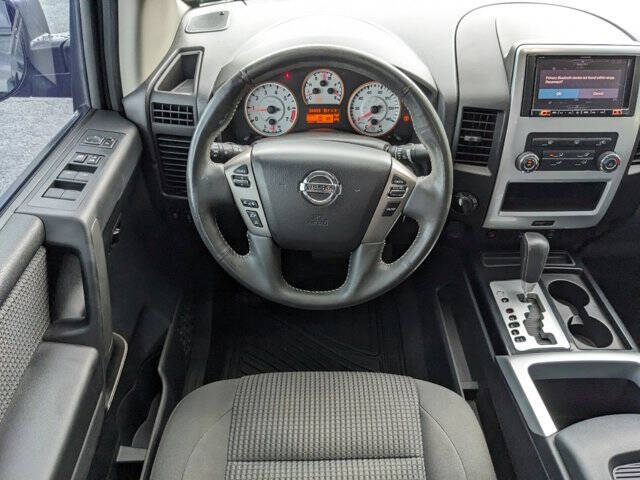 2014 Nissan Titan 8