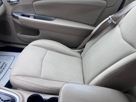 2012 Chrysler 200 Touring