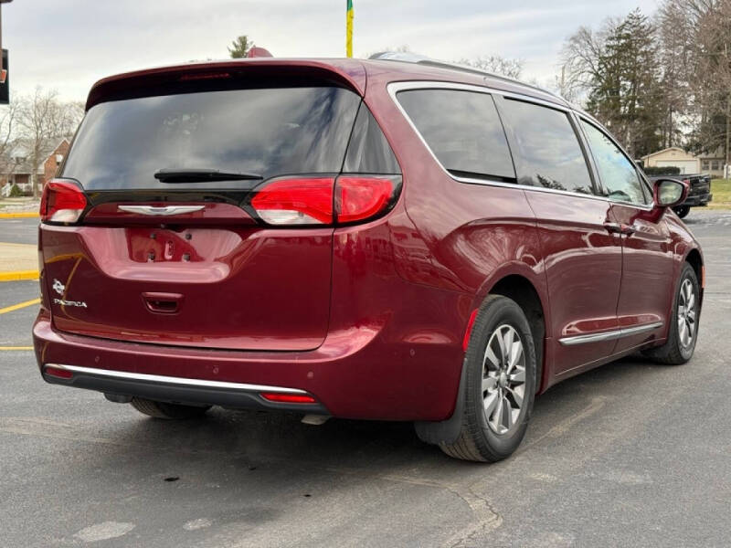 2019 Chrysler Pacifica Touring L Plus