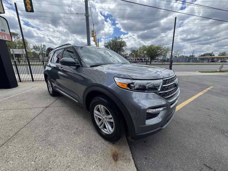 2024 Ford Explorer XLT