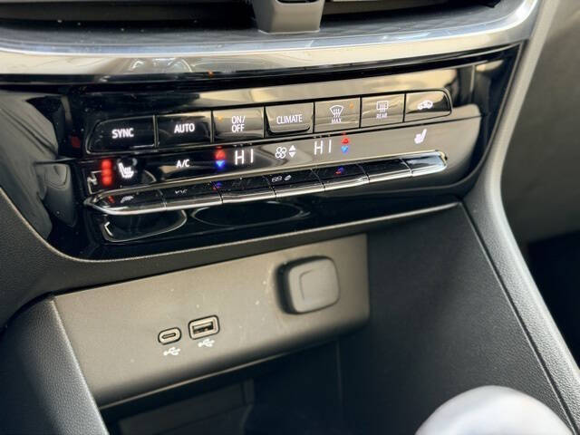 2024 Buick Encore GX Avenir