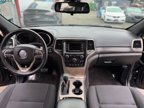 2016 Jeep Grand Cherokee Laredo