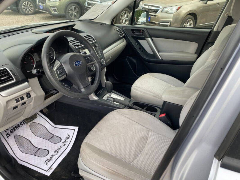 2016 Subaru Forester 2.5i