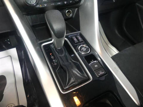 2022 Mitsubishi Eclipse Cross SE