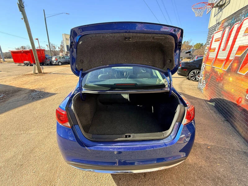 2017 Chrysler 200 Limited Platinum