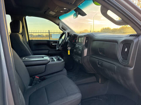 2021 Chevrolet Silverado 1500 Custom