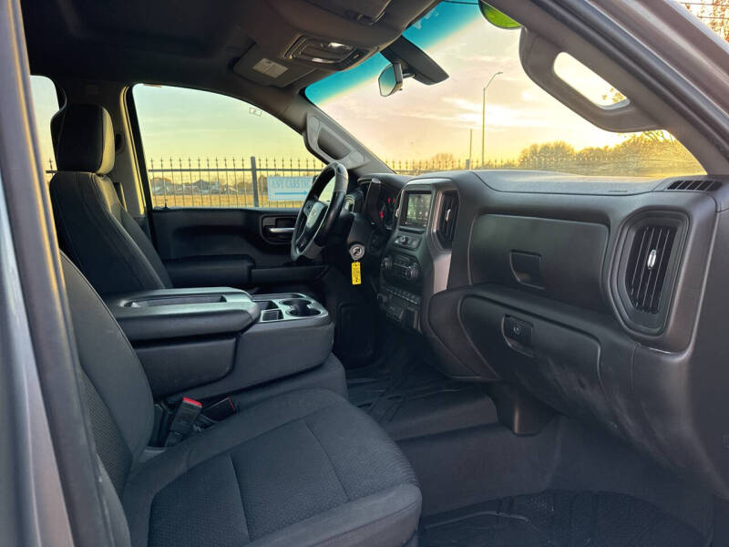 2021 Chevrolet Silverado 1500 Custom