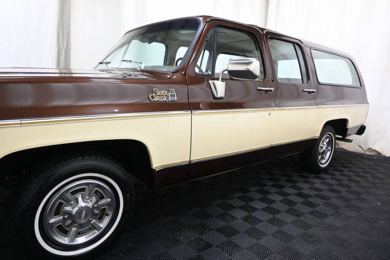 1977 GMC Suburban