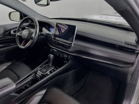 2022 Jeep Compass Altitude