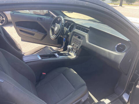 2010 Ford Mustang V6