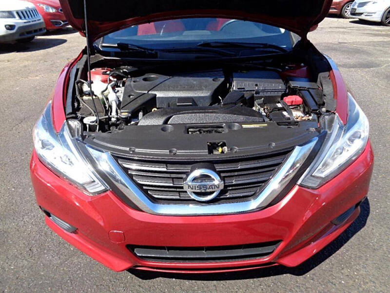 2016 Nissan Altima 2.5 SR