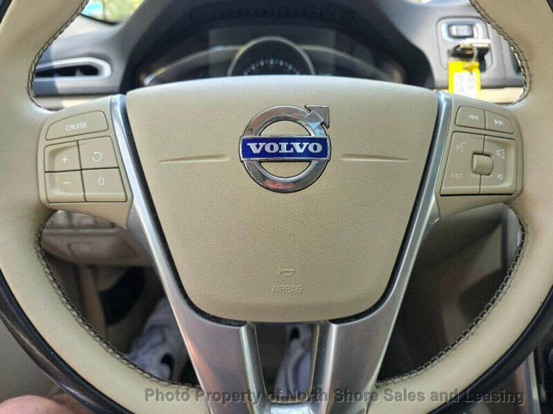 2015 Volvo XC70 T5 Drive-E Premier