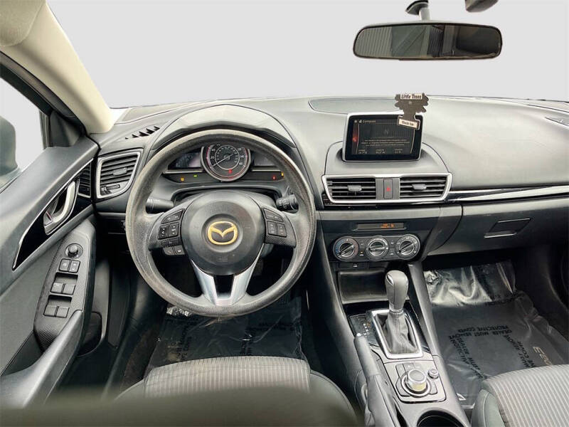 2016 Mazda MAZDA3 i Sport