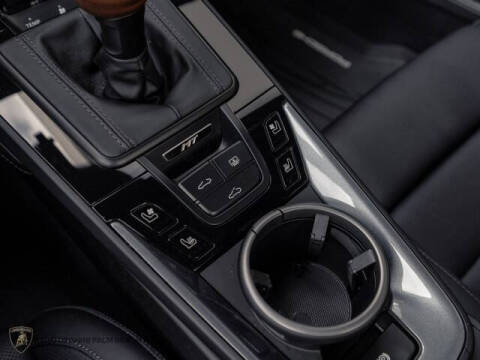 2025 Porsche 911 Carrera