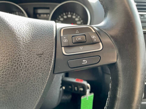 2013 Volkswagen Jetta SportWagen TDI