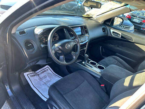 2015 Nissan Pathfinder S