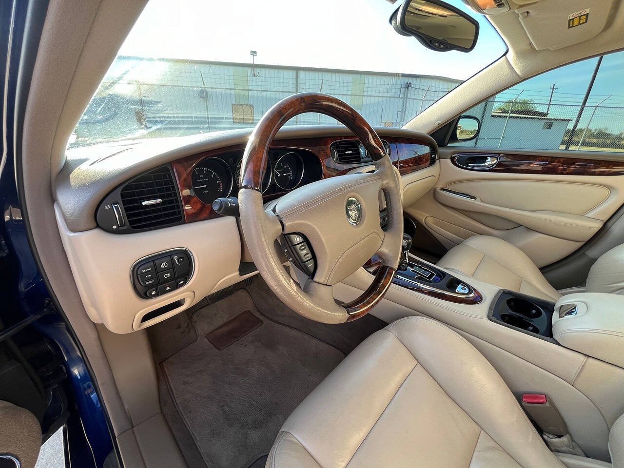 2004 Jaguar XJR for sale at Carnival Car Company in Victoria, TX